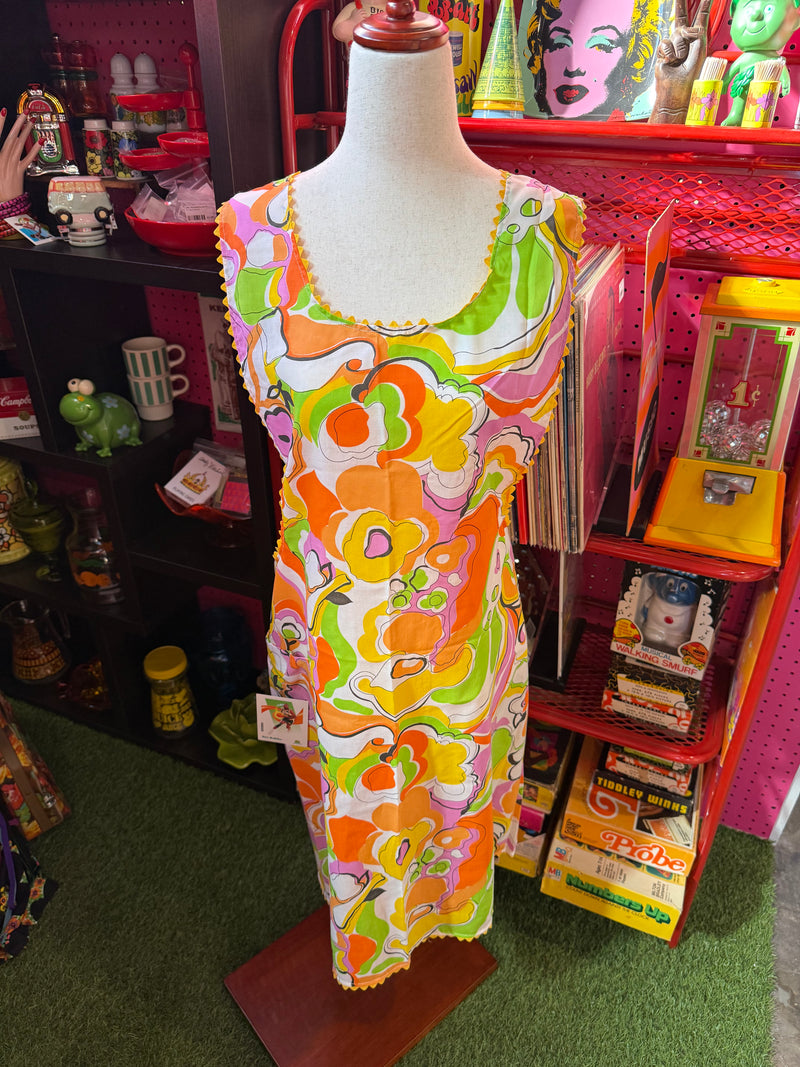VTG 1960's Floral Mod Apron by 294 - Touchdowns and Trinkets