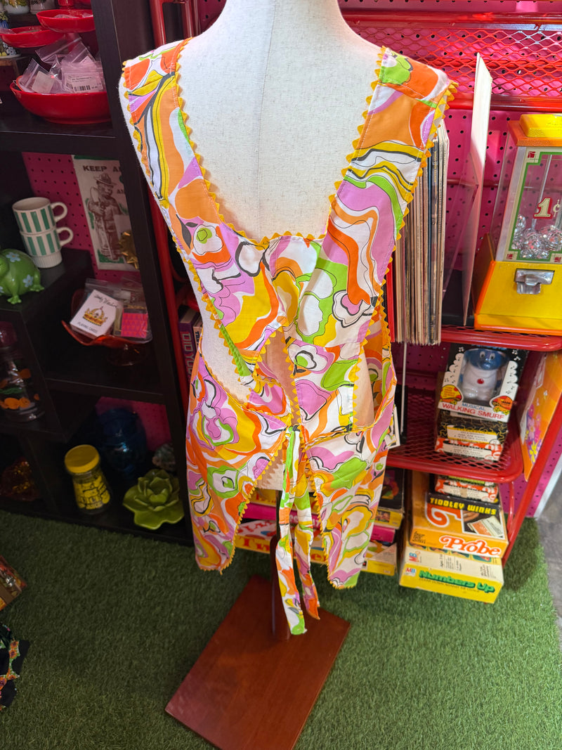 VTG 1960's Floral Mod Apron — alternate view