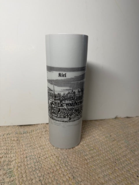 Vintage Royal Porzellan Bavarian KPM German Vase