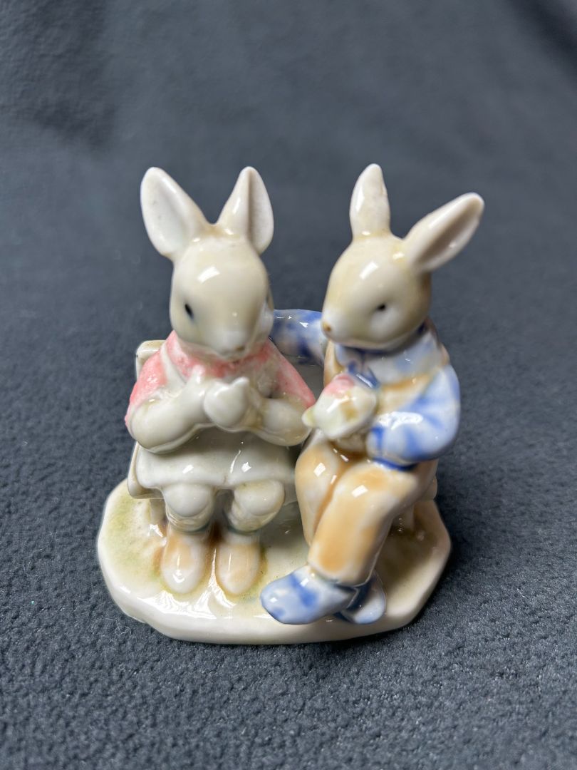 Bunny couple on bench