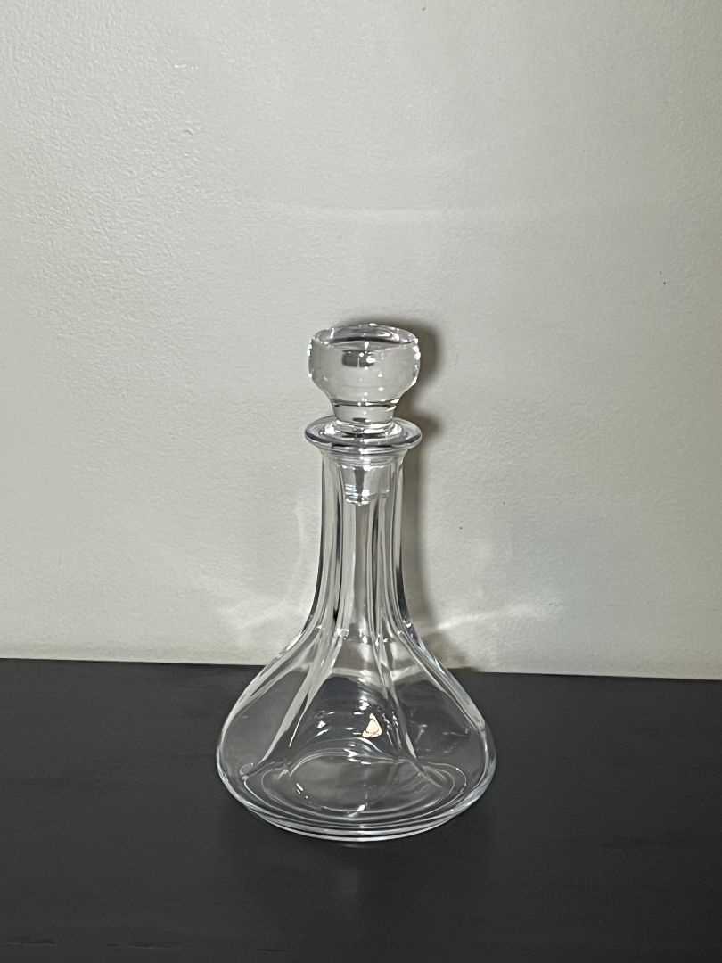 Glass Decanter Round Top