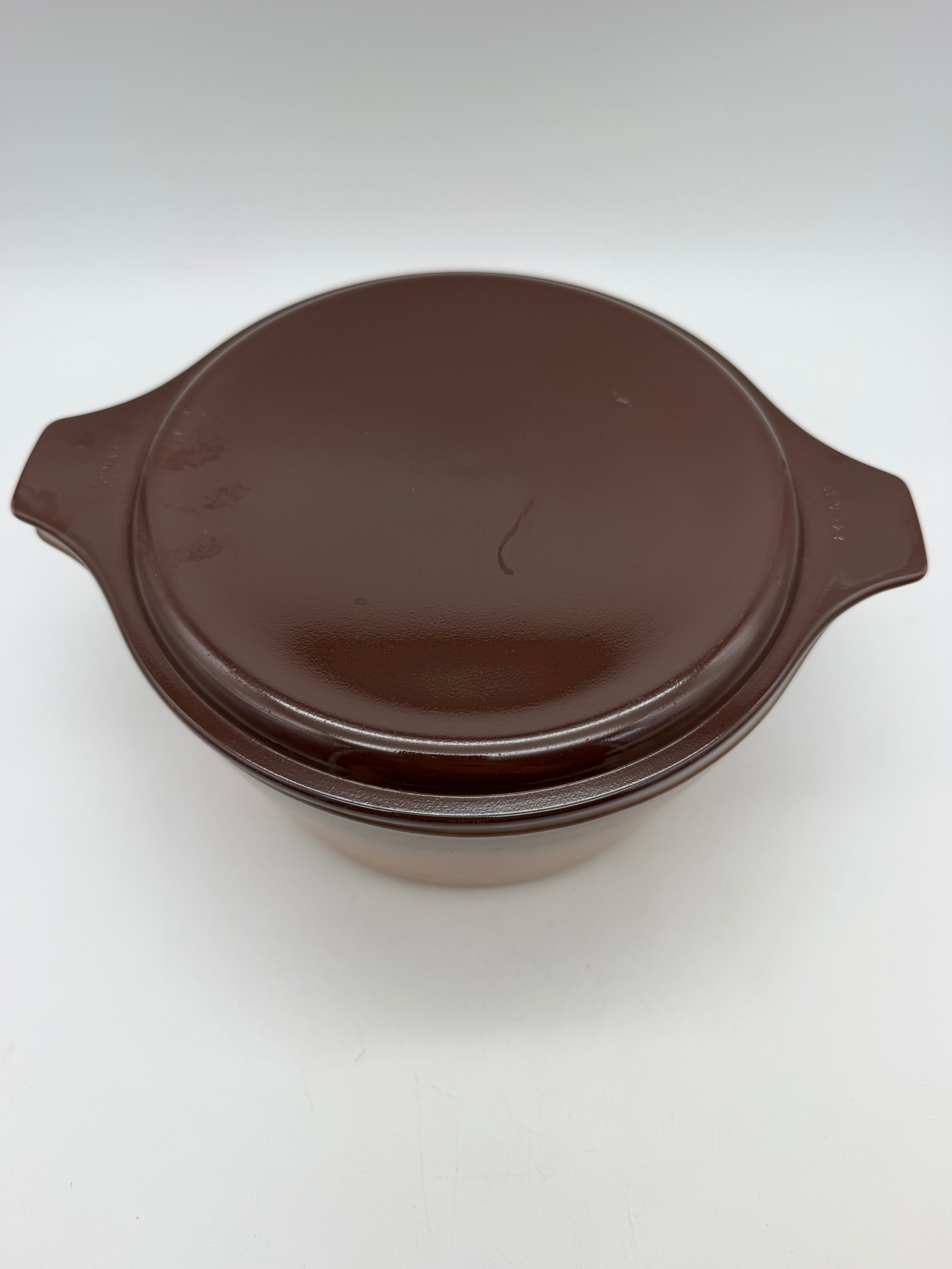 Pyrex 474  butterscotch Brown