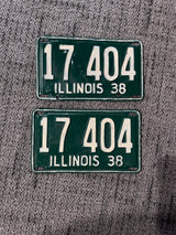 17-404 IL Pair of 2 Vintage License Plates