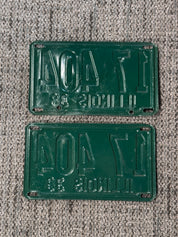 17-404 IL Pair of 2 Vintage License Plates