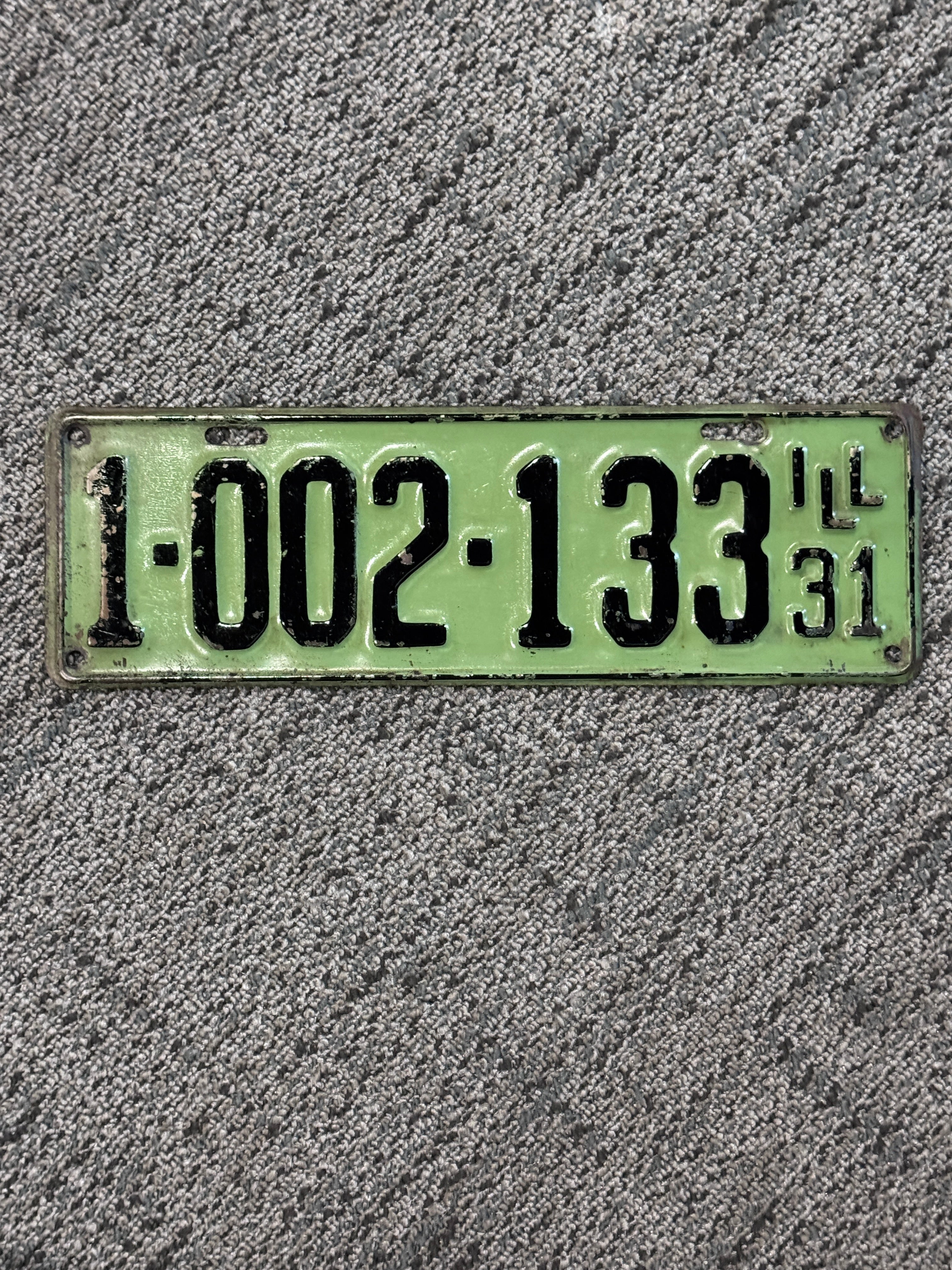 1-002-133 IL Vintage License Plate