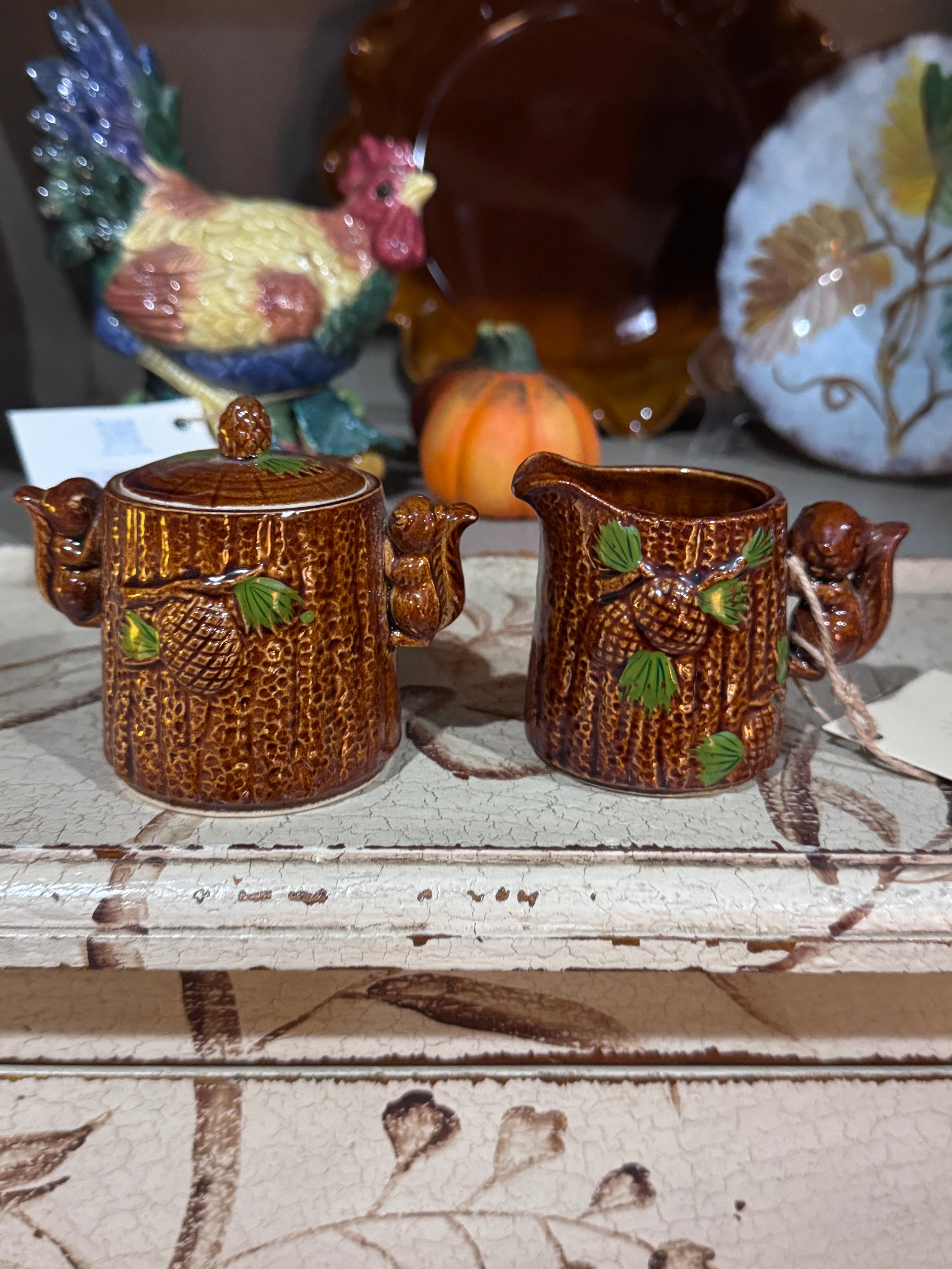 Vtg Brown Ceramic Squirrels with Pinecones Creamer and Sugar Set