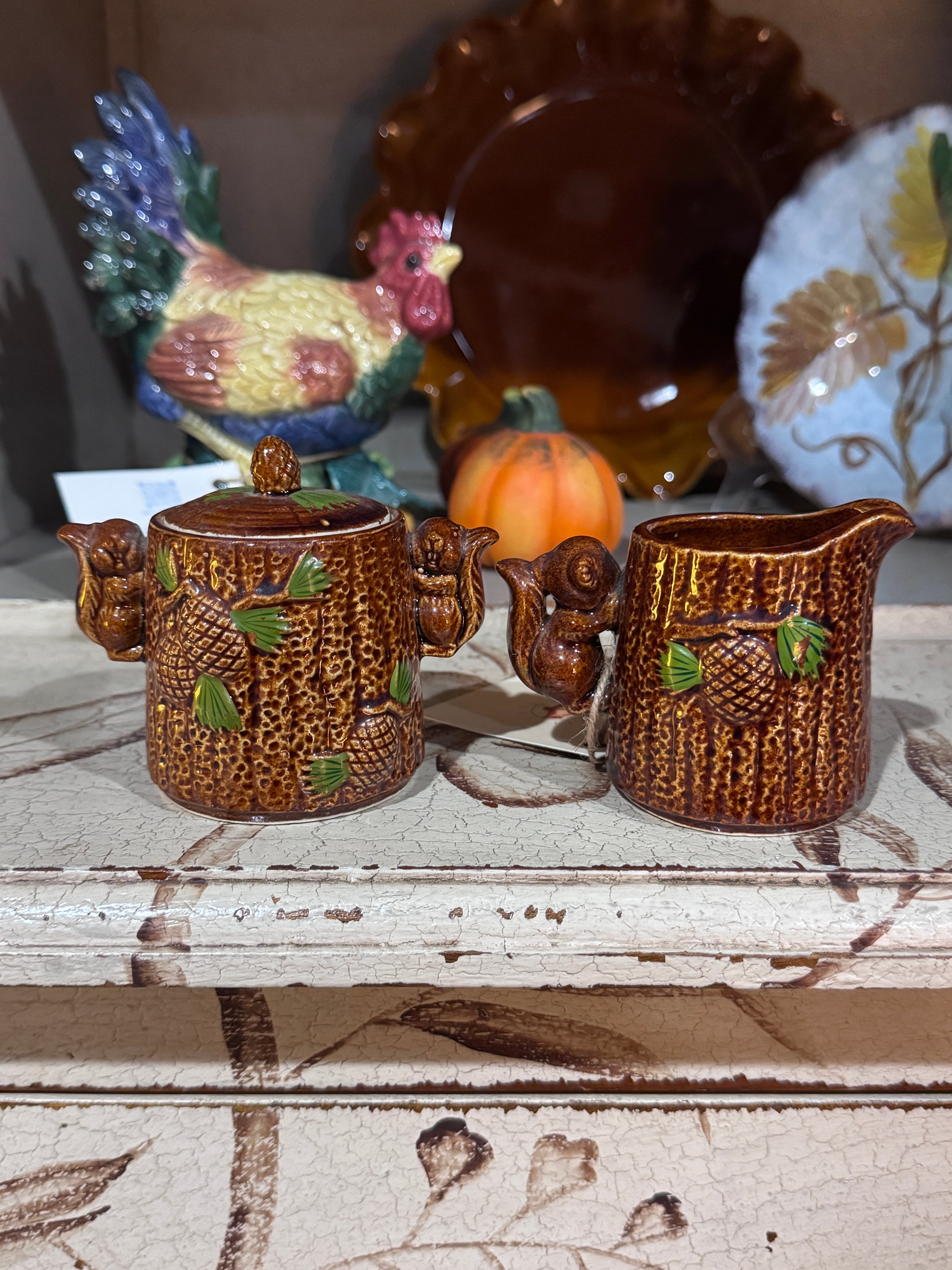 Vtg Brown Ceramic Squirrels with Pinecones Creamer and Sugar Set