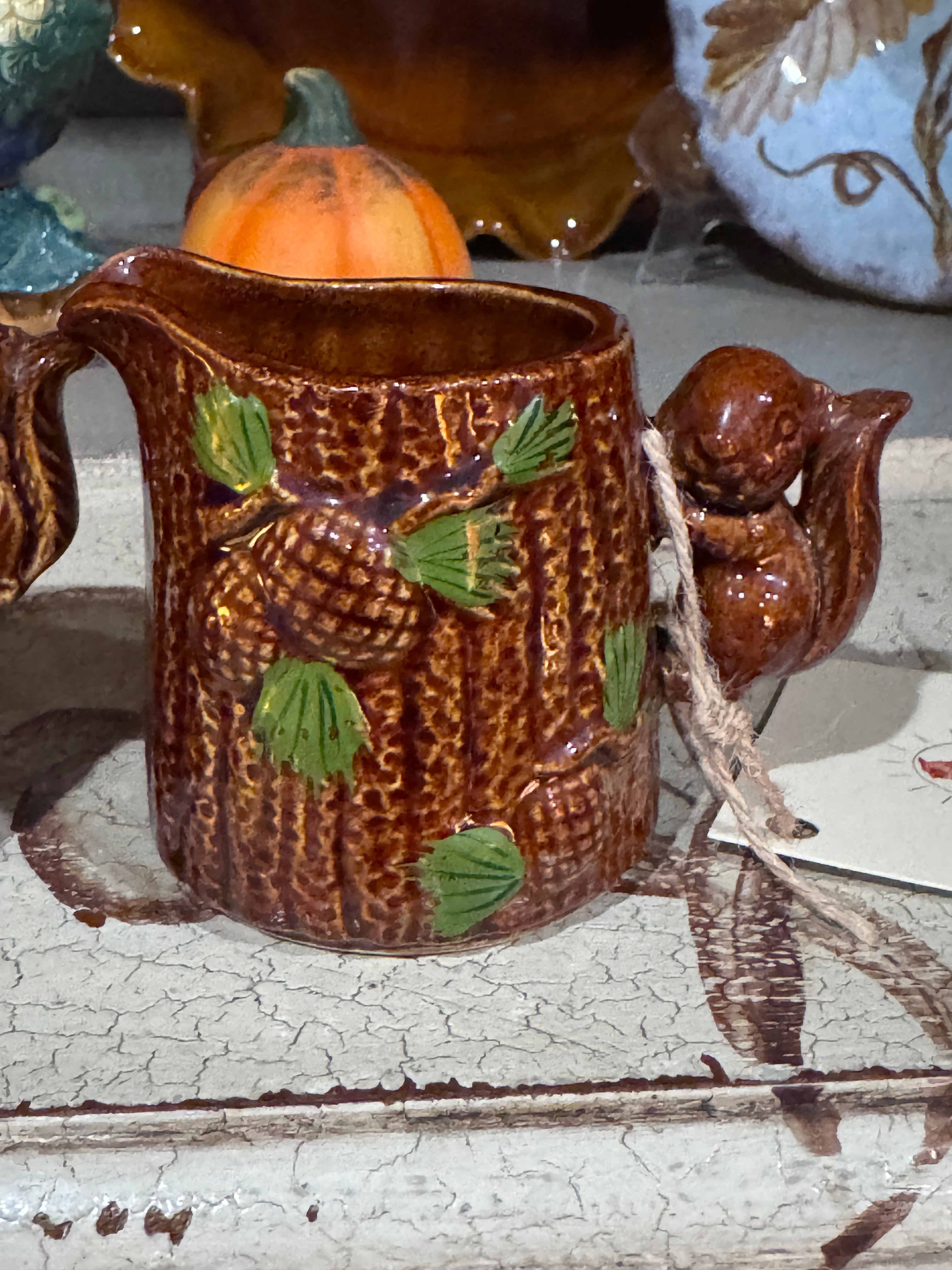 Vtg Brown Ceramic Squirrels with Pinecones Creamer and Sugar Set