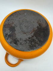 7.4” Le Creuset mini Dutch oven “B” Yellow 2qt