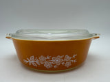 6” Pyrex 471 butterfly gold covered casserole