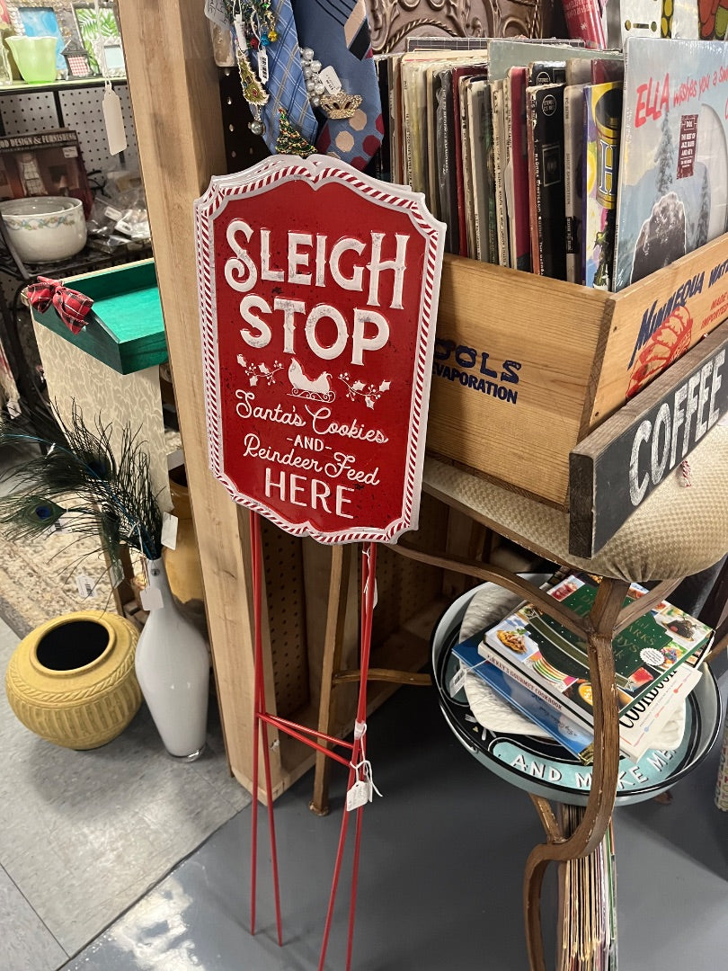 Sleigh Stop Garden Stake - New