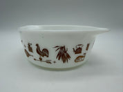6.5” Vintage Pyrex 472 Early American 1.5 Pint Cinderella Casserole w Glass Lid USA