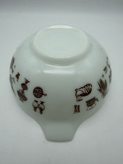 8.5” Pyrex town and country 443 2 1/2 quart Cinderella Bowl white Brown