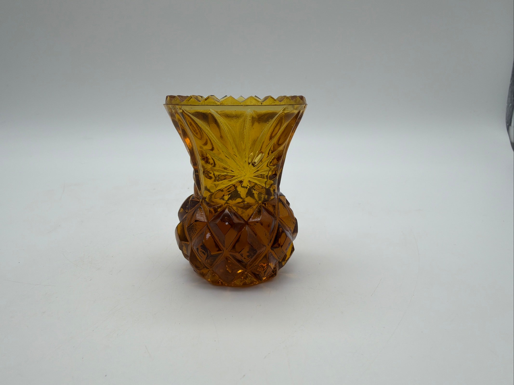 2.5” Vintage Amber Glass Toothpick Holder Match Bud Vase Pineapple Scalloped Rim 2.5"