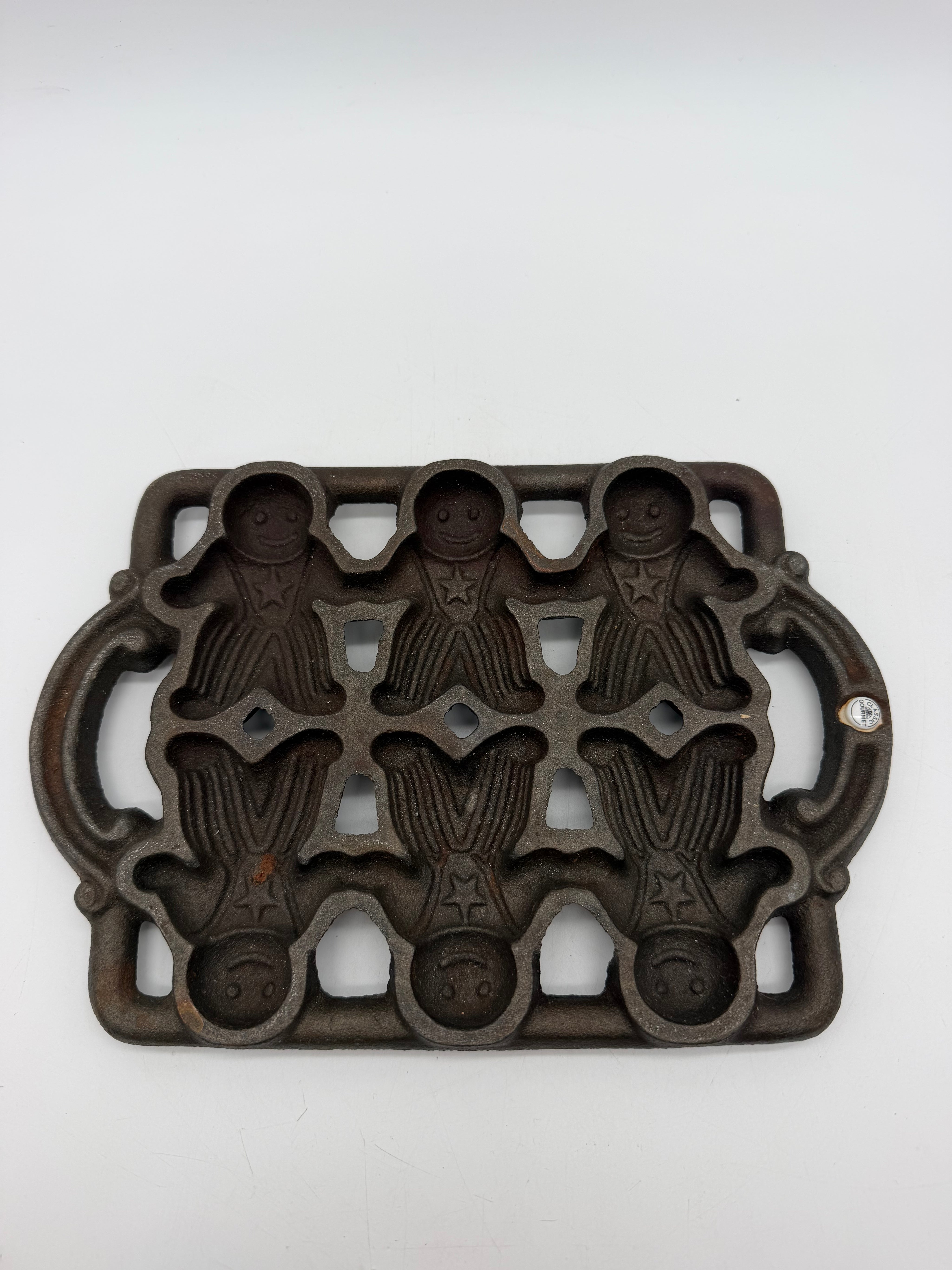 9.5” John Wright Gingerbread Man Christmas Cookie Baking Cast Iron Mold