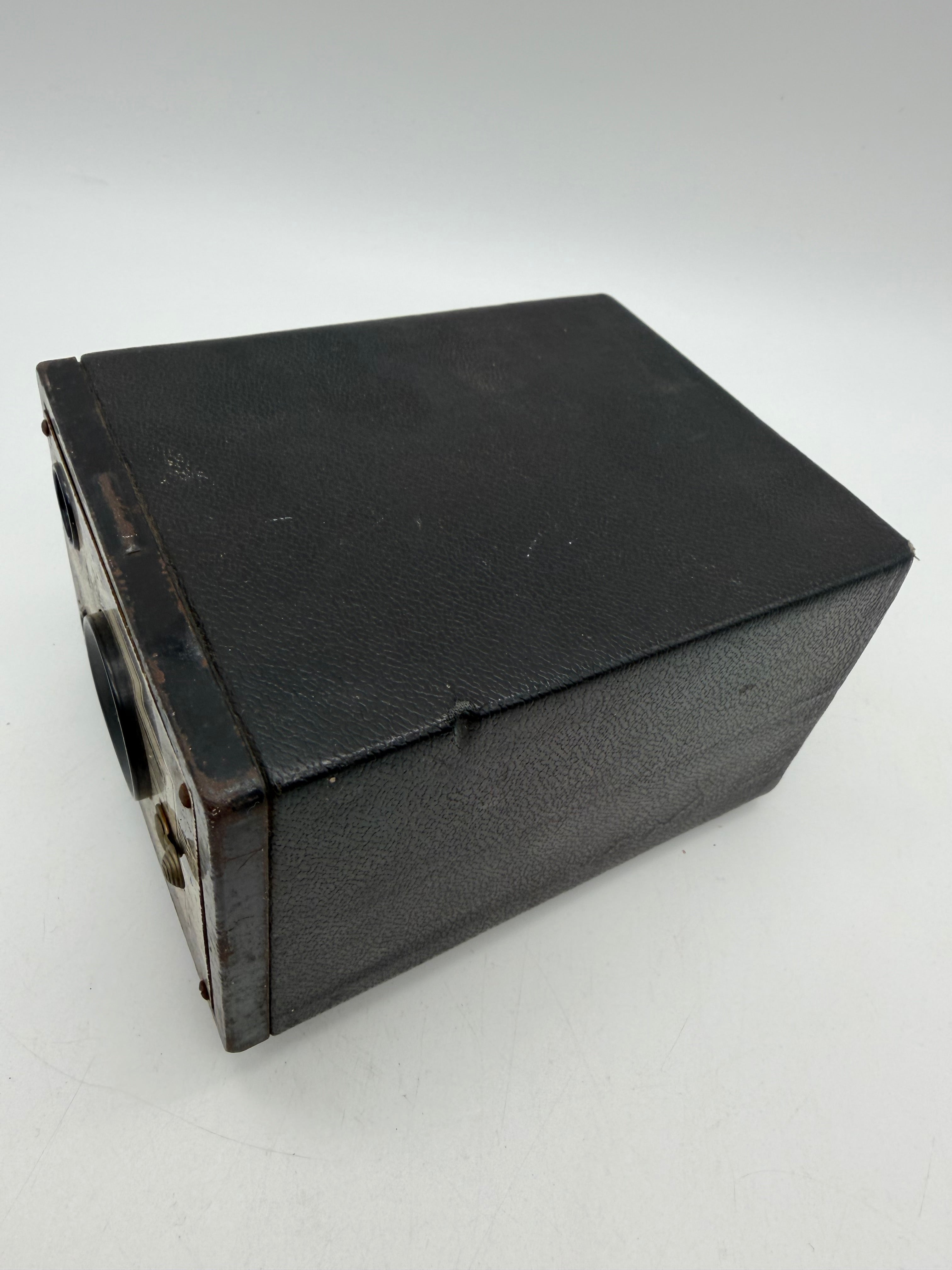 5” Eastman Kodak Camera SIX-20 Brownie Junior Black, Art Deco. Display