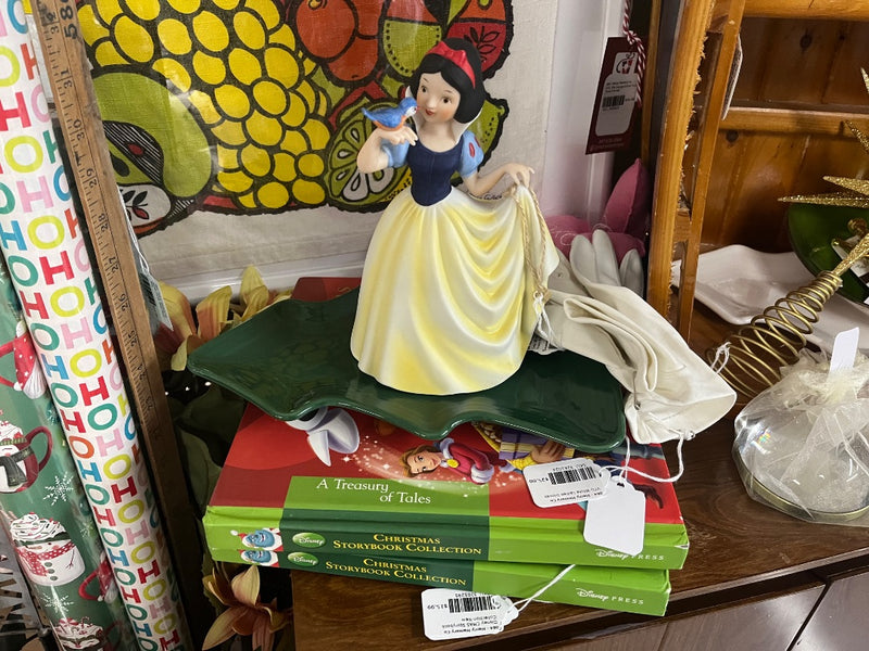 Fiesta Jade Tree Serveware Dish (Retired) — alternate view