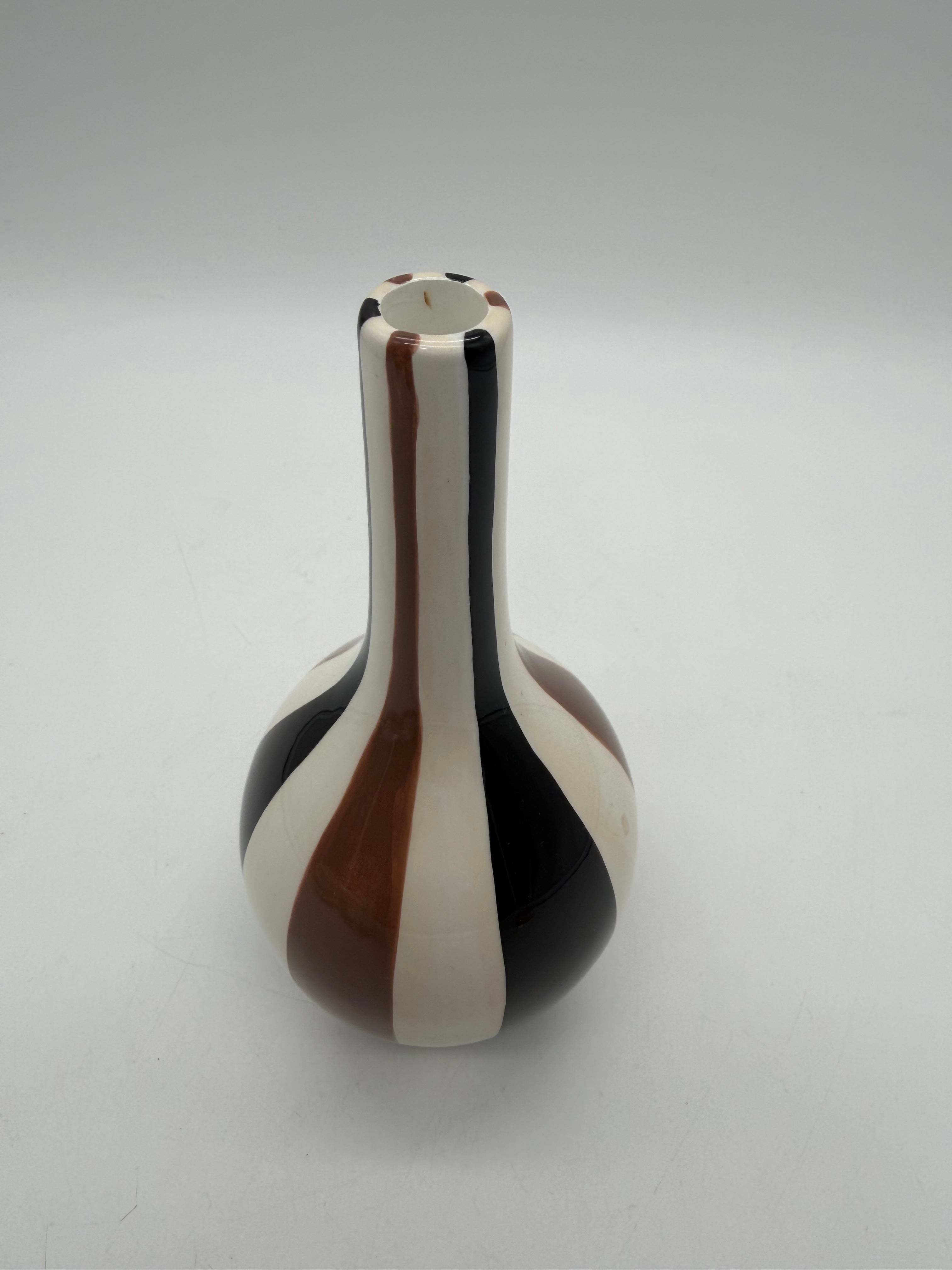 7.5” JONATHAN ADLER 2003 Happy Home Stripes Vase Oeuvre Inc Groovy Pottery Brown stripes