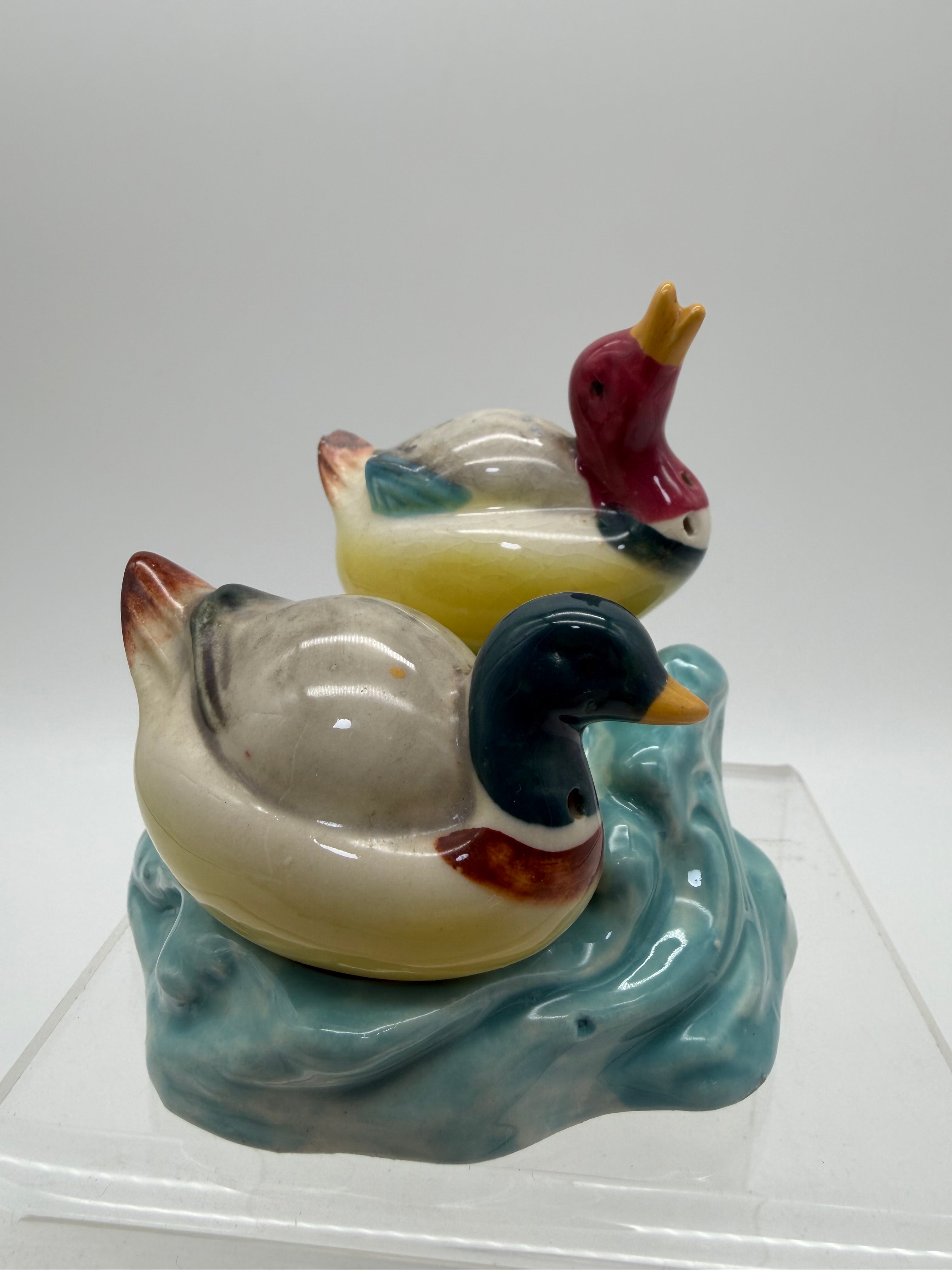 4” Duck Salt and pepper on water ceramic