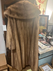 PKG M. Field's (Z & G Chicago) Gold Mink LG (As Is)