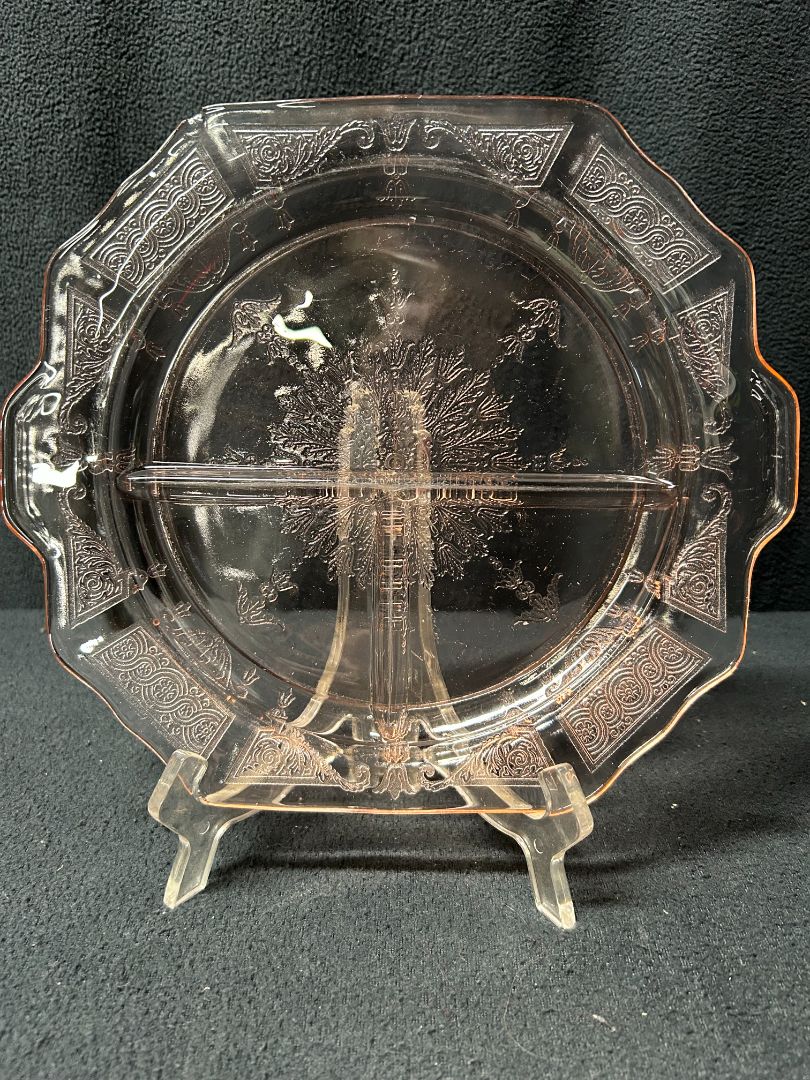 3-Paneled Princess Pink Plate