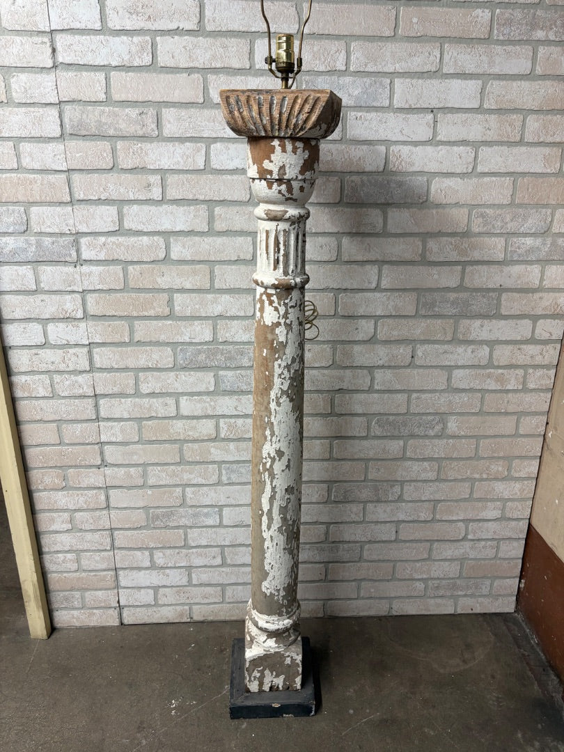 Old Architectural Column Lamp (1)