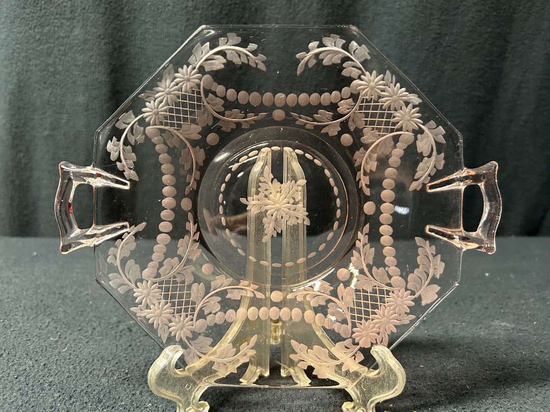 Pink 2-Handled Small Etched Plate