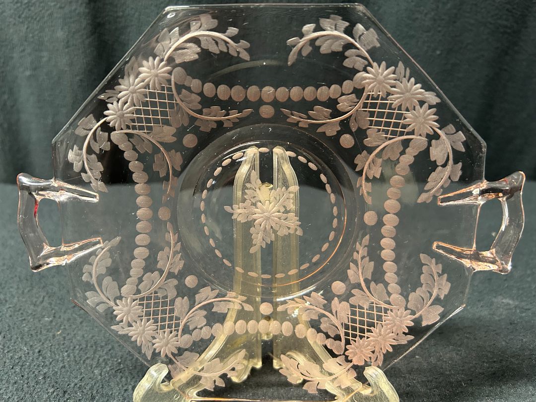 Pink 2-Handled Small Etched Plate