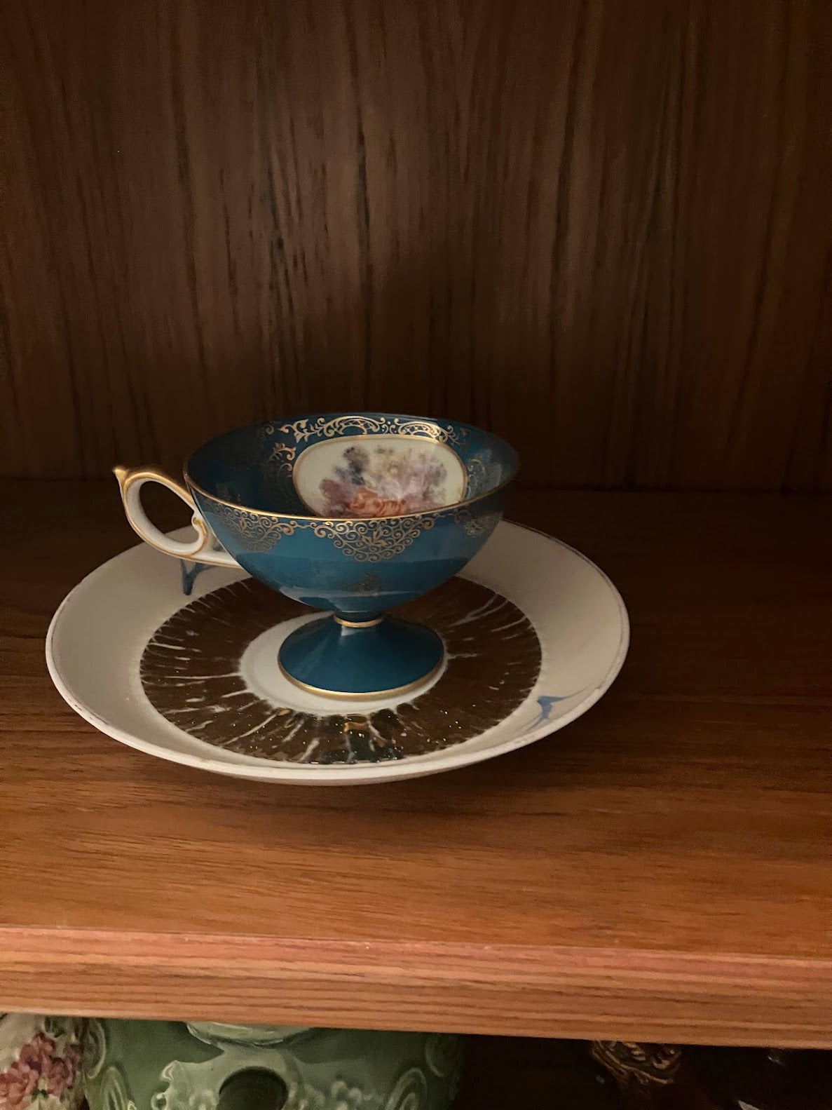 Porcelain Tea Cup & Saucer Set