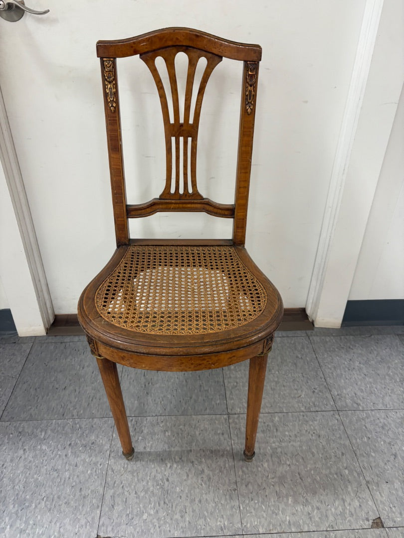 Antigue Fountain Fan Back Cane Seat Chair