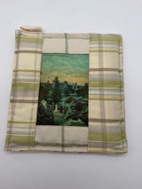 8” postcard potholder Mohonk house NY Hotel