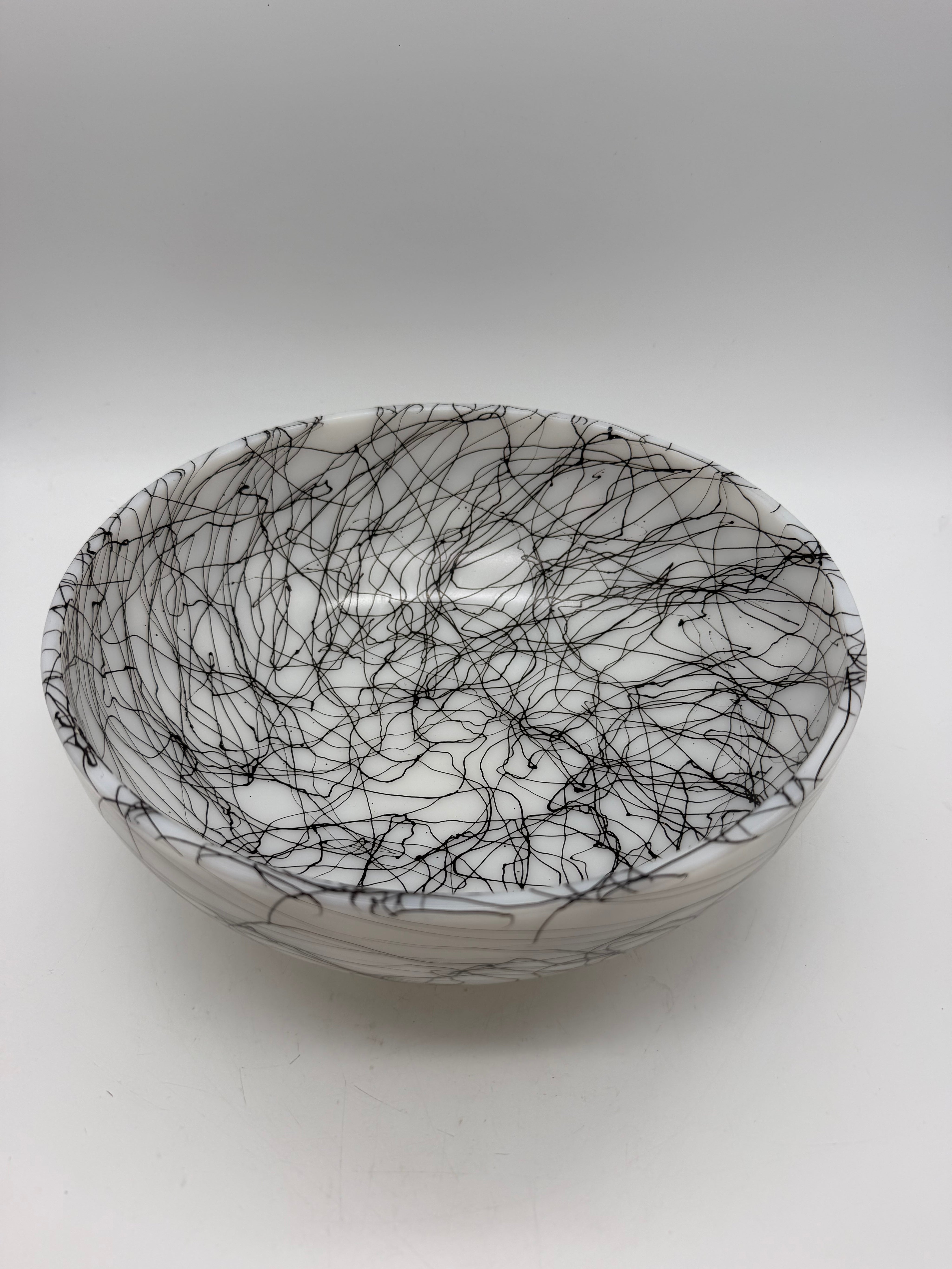 10” Hazel Atlas Spaghetti String Bowl Black White Mixing Serving