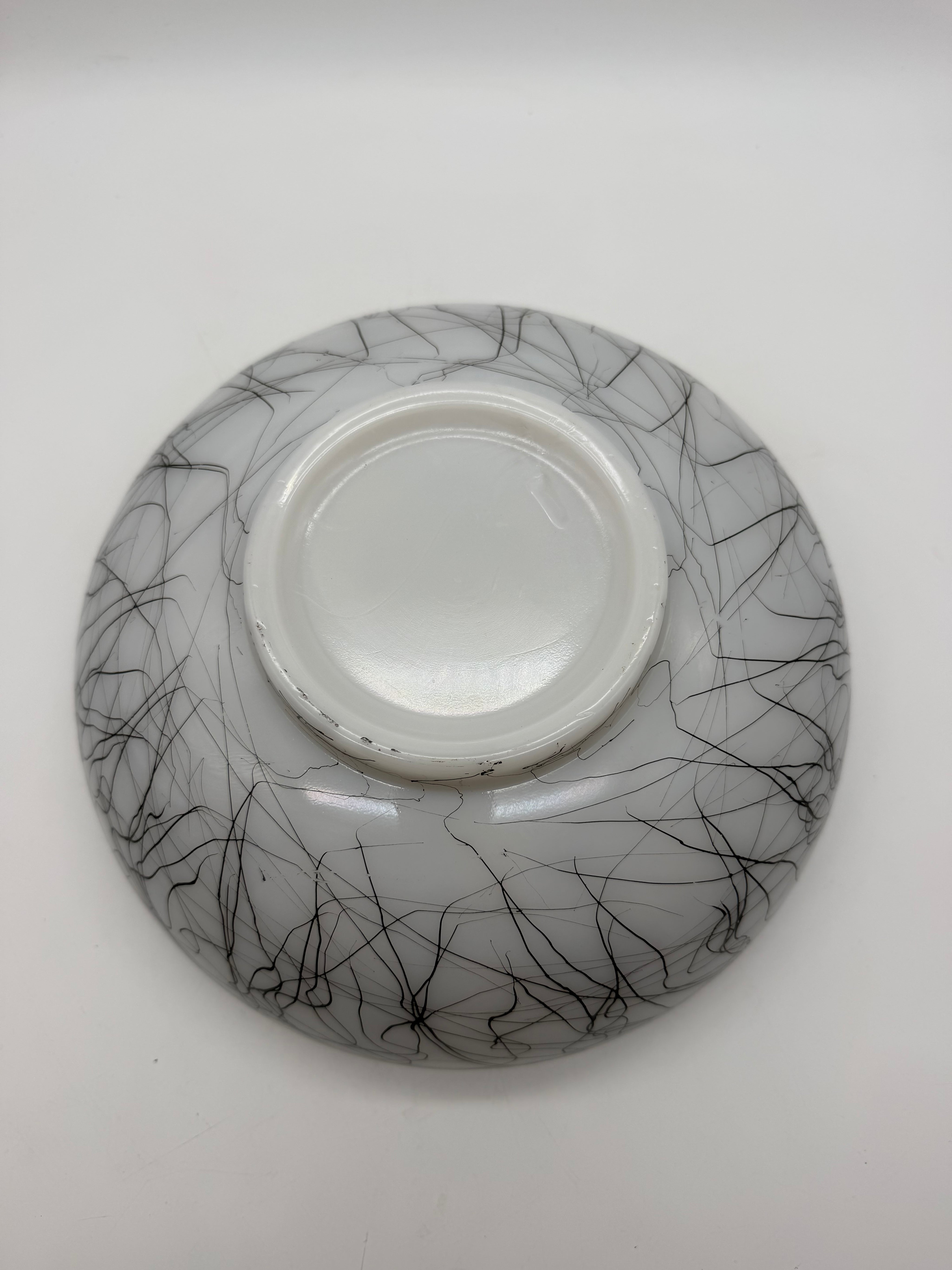10” Hazel Atlas Spaghetti String Bowl Black White Mixing Serving