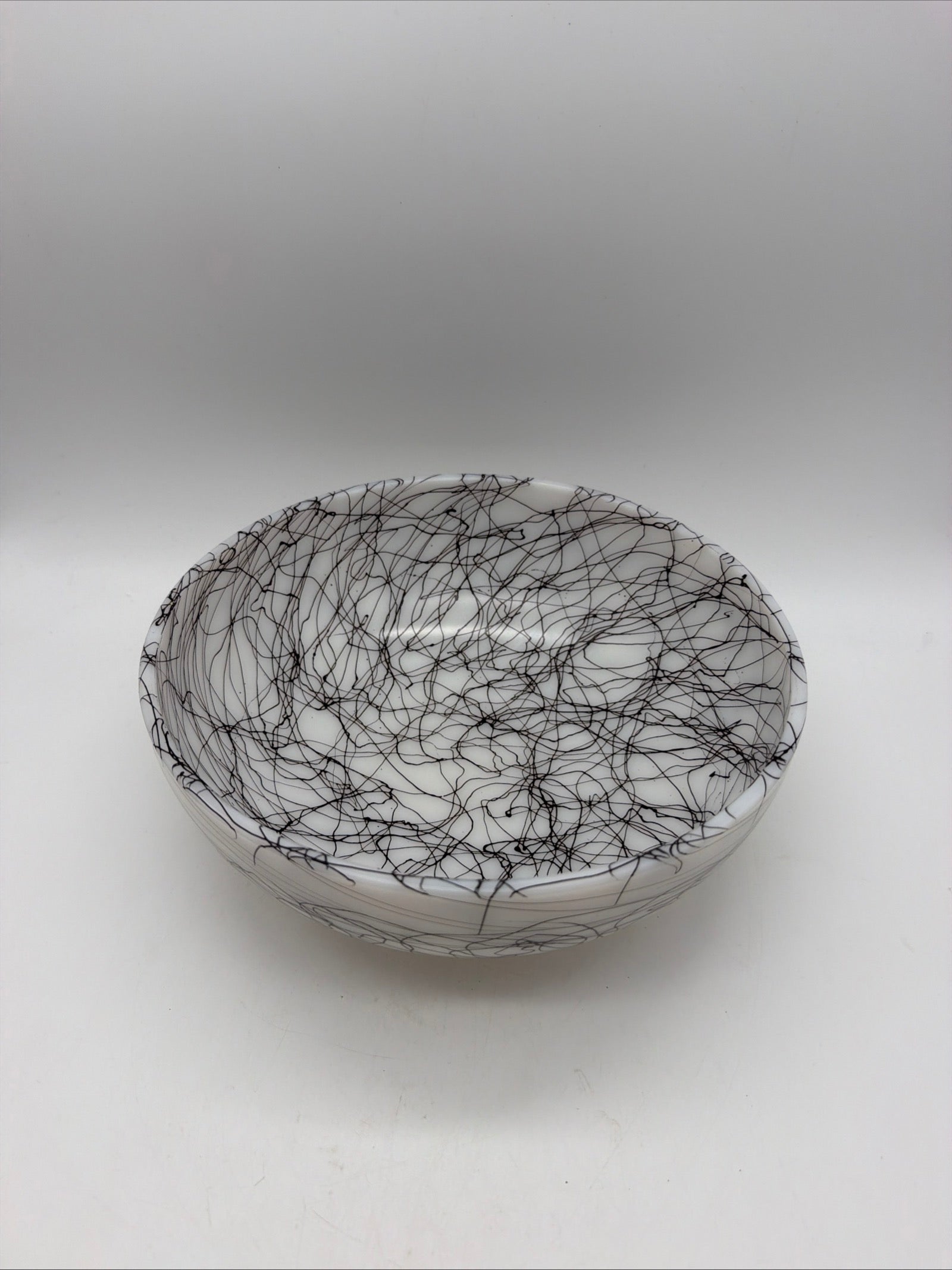 10” Hazel Atlas Spaghetti String Bowl Black White Mixing Serving
