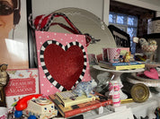 HM VDay Paint/Glitter Wall Hang RTH -New