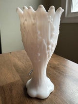 Westmoreland Lily of the Valley Vase