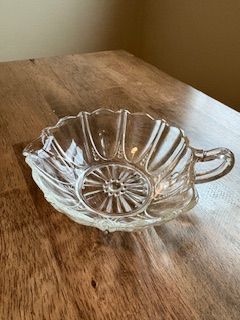Anchor Hocking Oyster and Pearl Dish