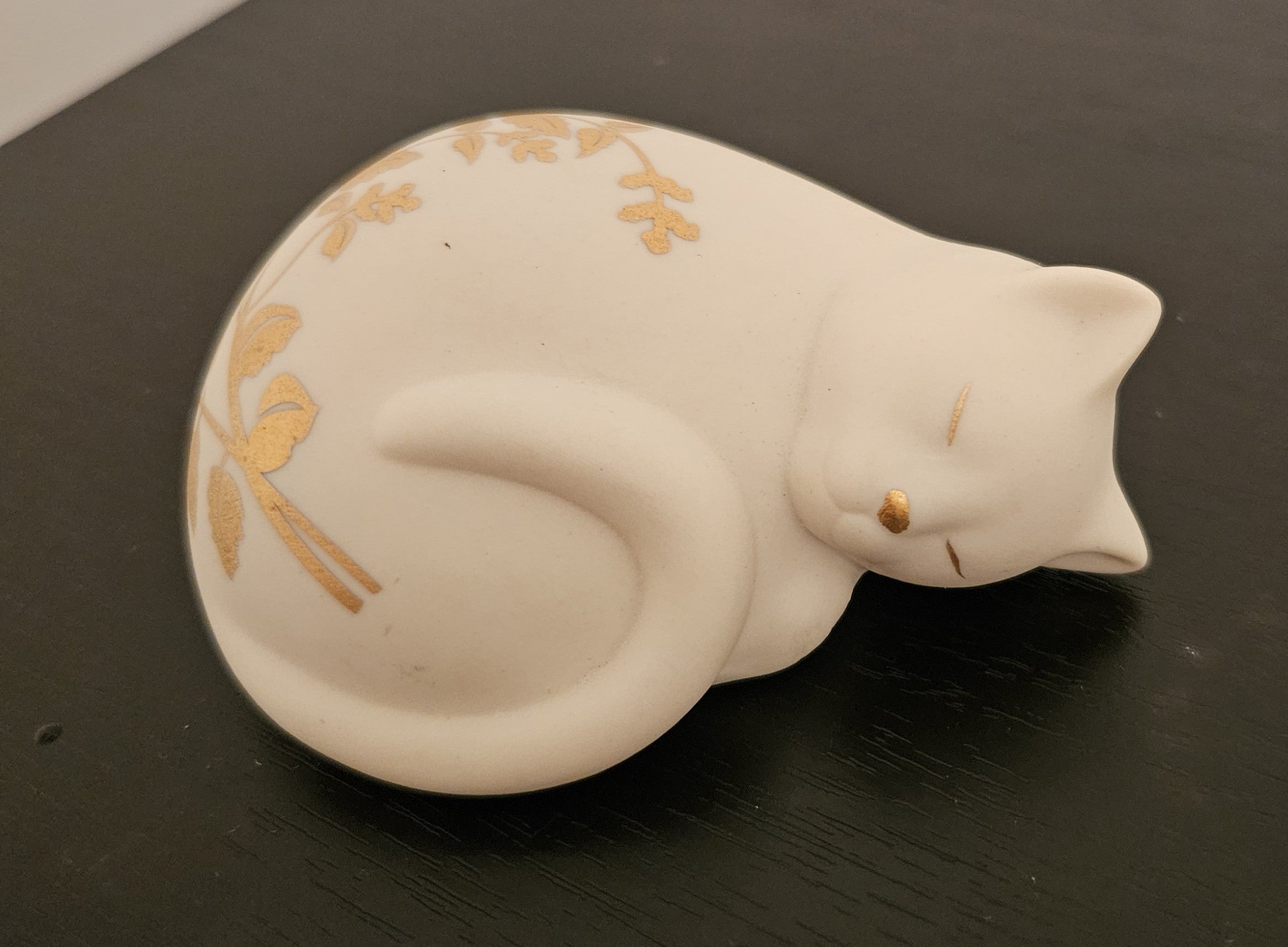 Lenox_20Cat_20Statue.jpg