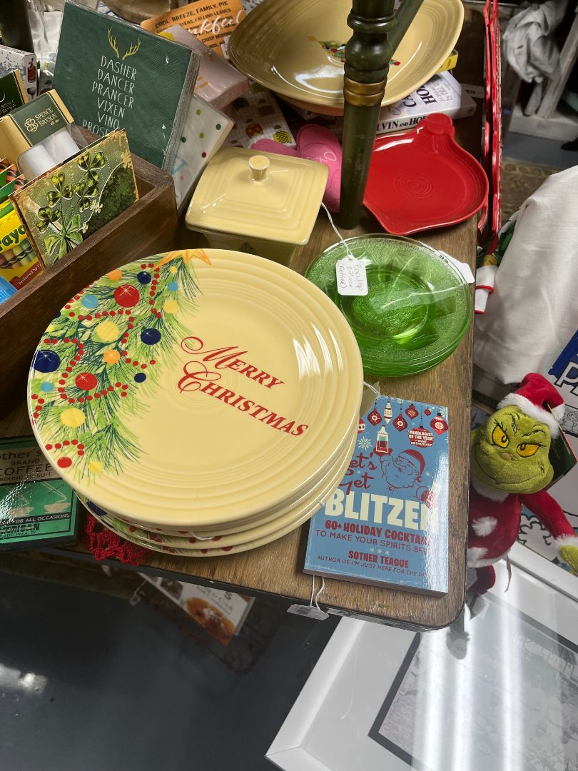 Green Uranium B&B/Salad Plates