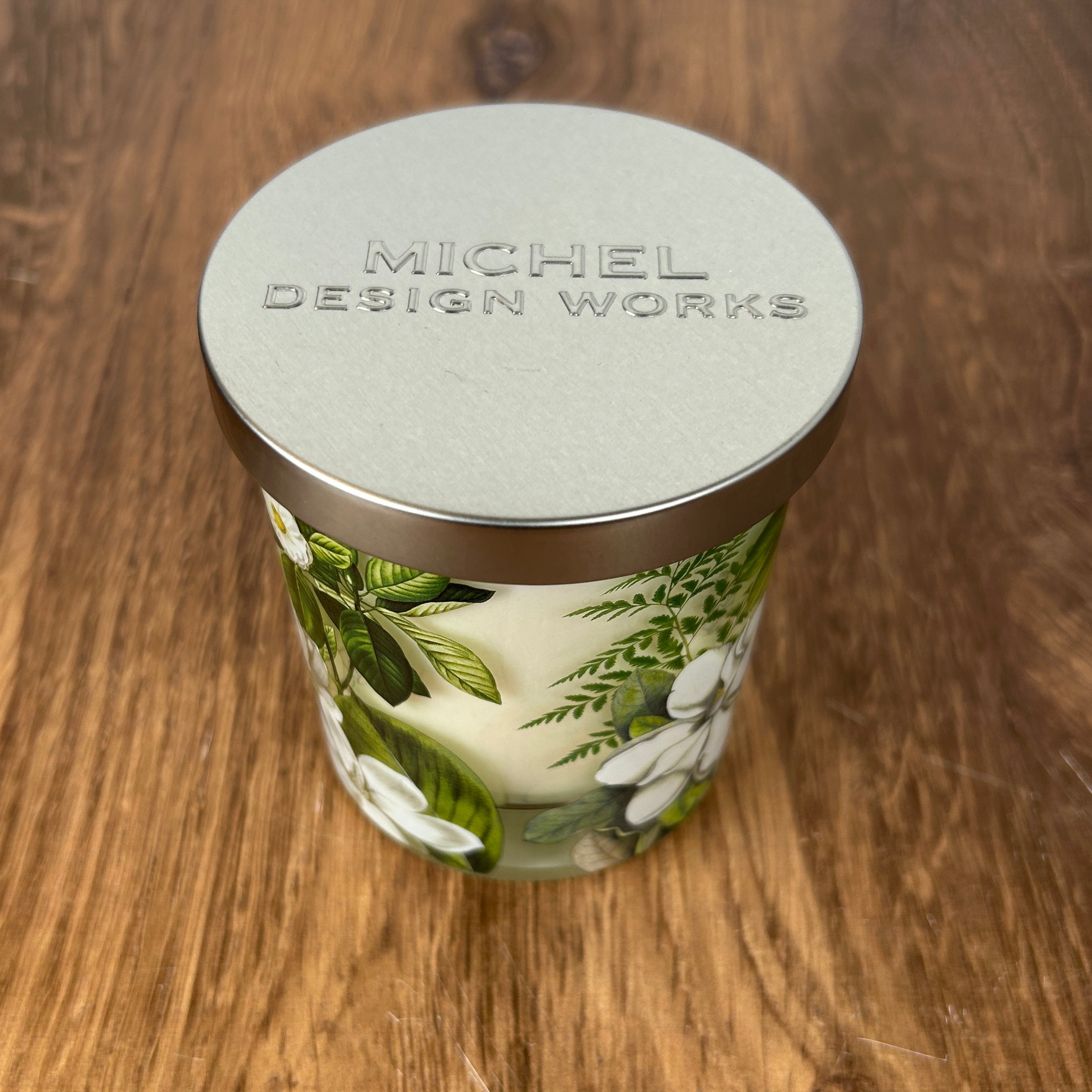 MagnoliaPetalsCandle3.jpg