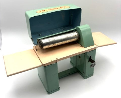 Tin Jr. Ironer (Japan)