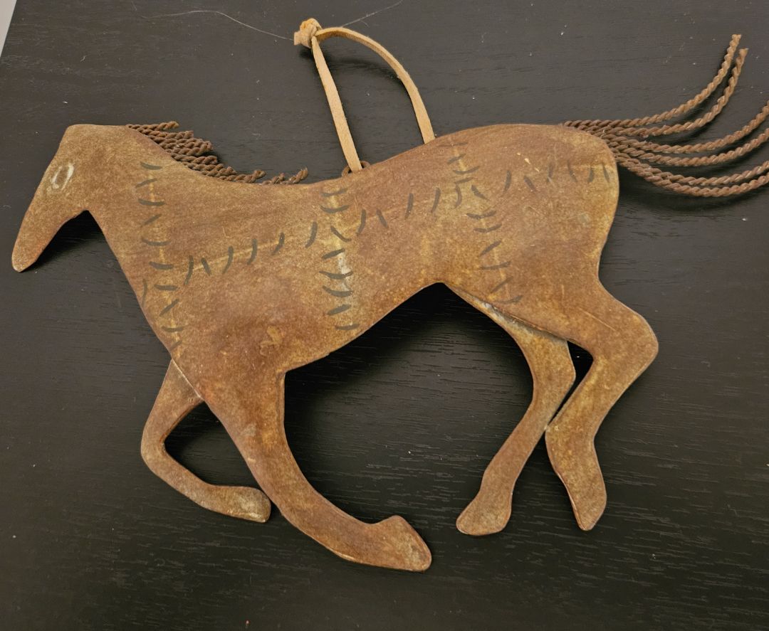 Metal_20Horse_20Ornament.jpg