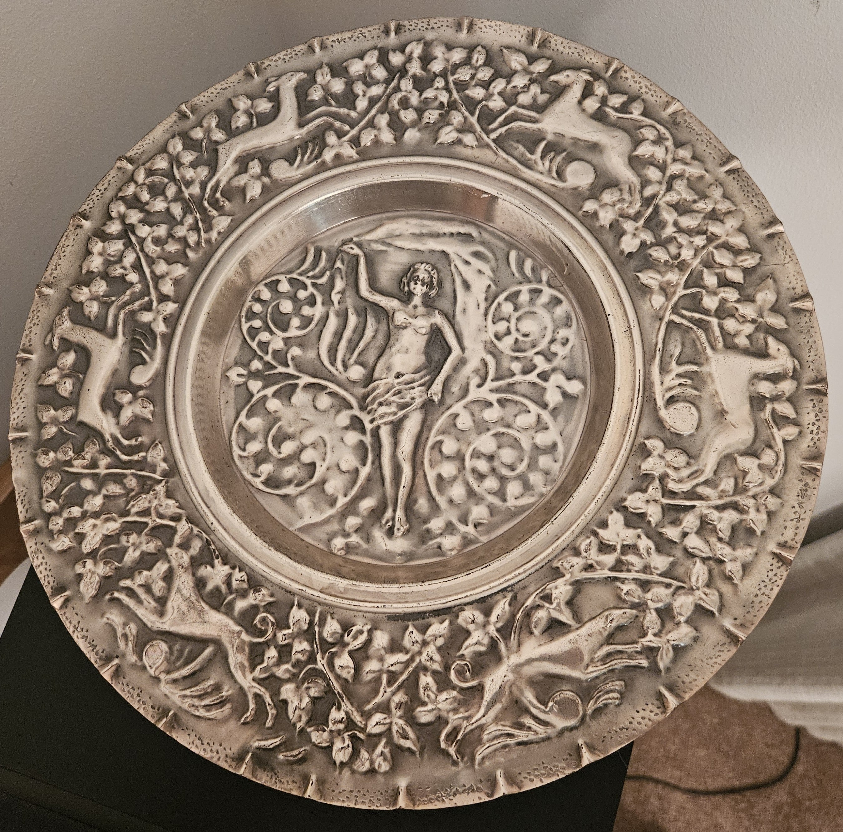 Metal_20Plate_20with_20Woman_20and_20Deer2.jpg