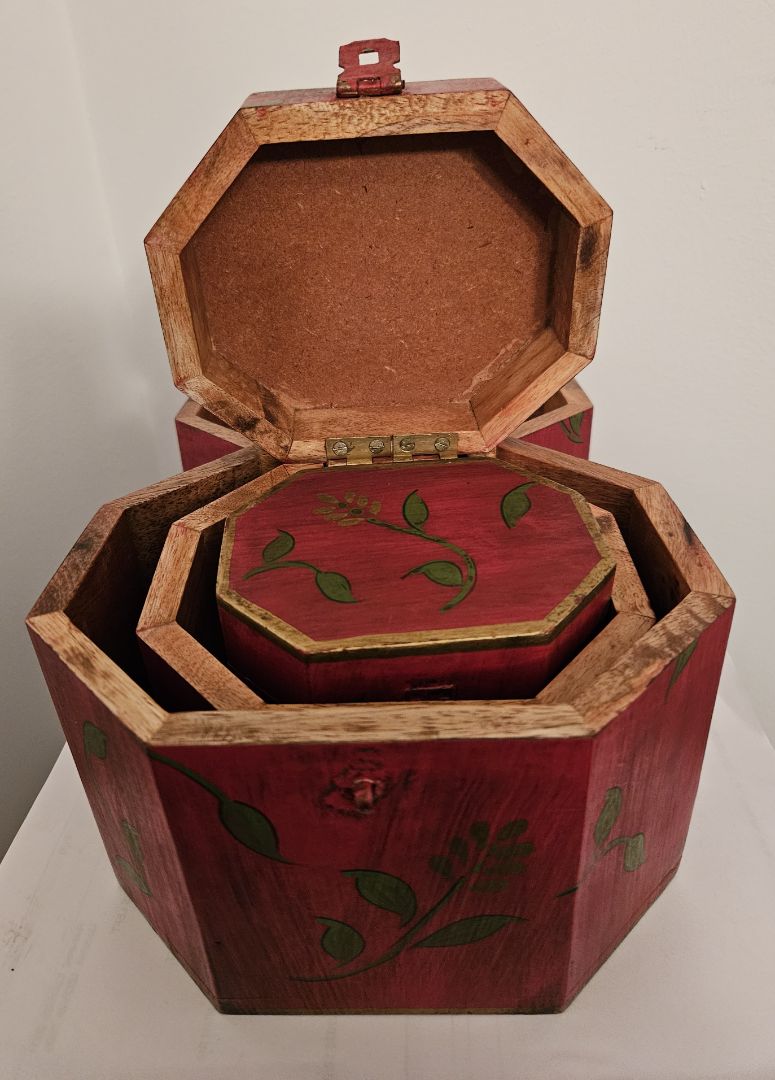 Vintage Wooden Nesting Boxes, Red with Flowers SET OF 3