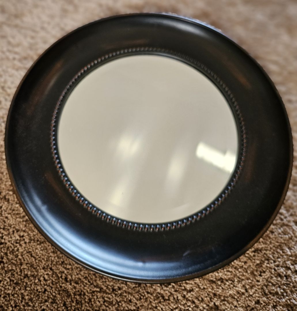 Round_20Mirror_20with_20Beaded_20Trim.jpg
