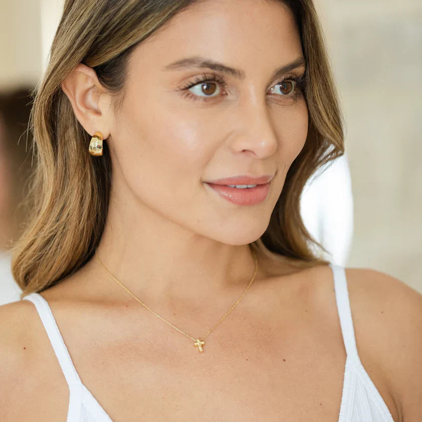 Small Simple Cross Necklace | Gold