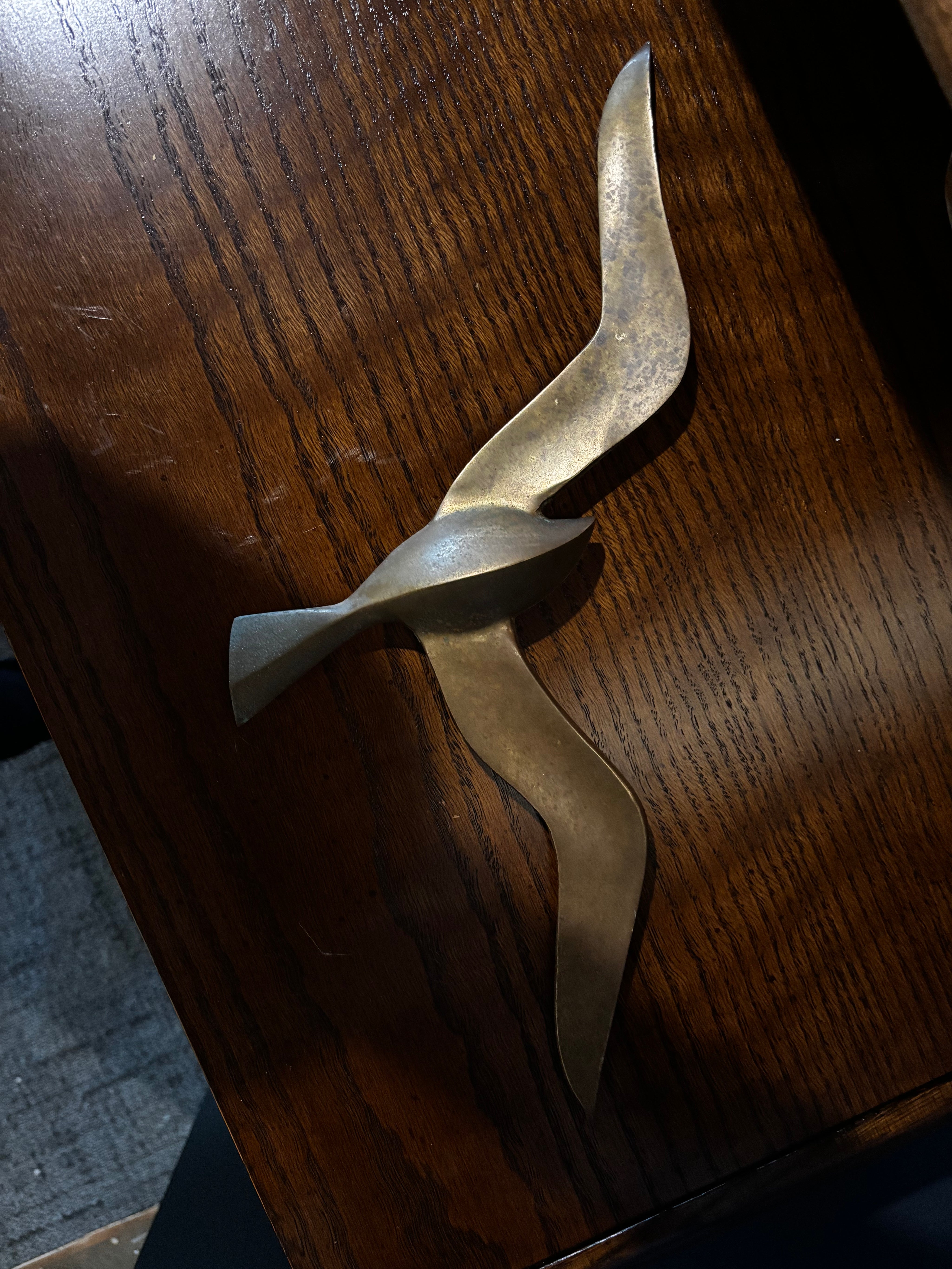 vintage mid-century modern solid brass seagull, 14"