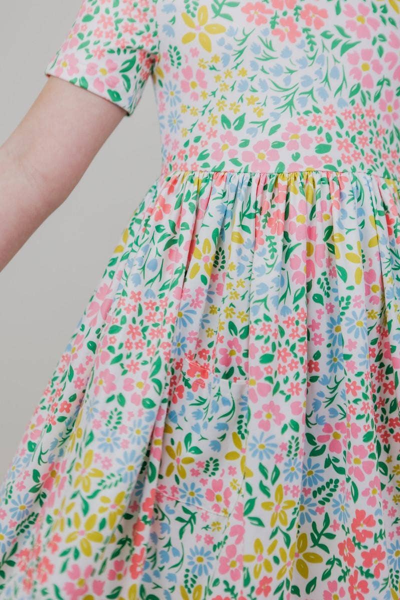 Daffodils Short Sleeve Twirl Dress with Pockets