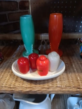 Vint Salt/Peppers