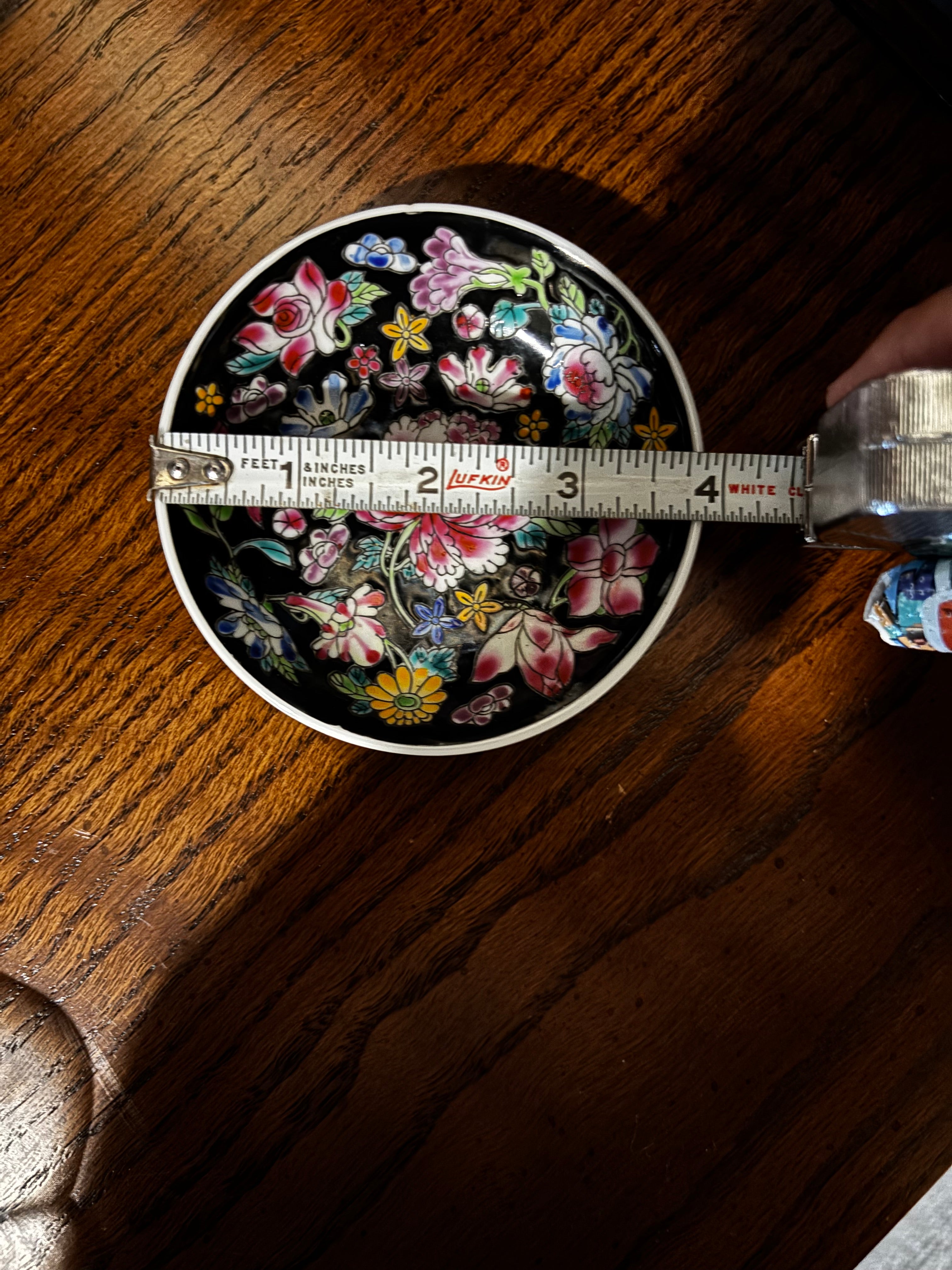 vintage Chinese porcelain Famille Noire pattern dish